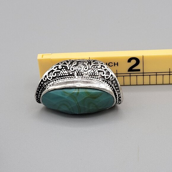 Faceted Green Chalcedony Stone Statement Ring Silver Tone Metal Size 7 - Picture 7 of 8